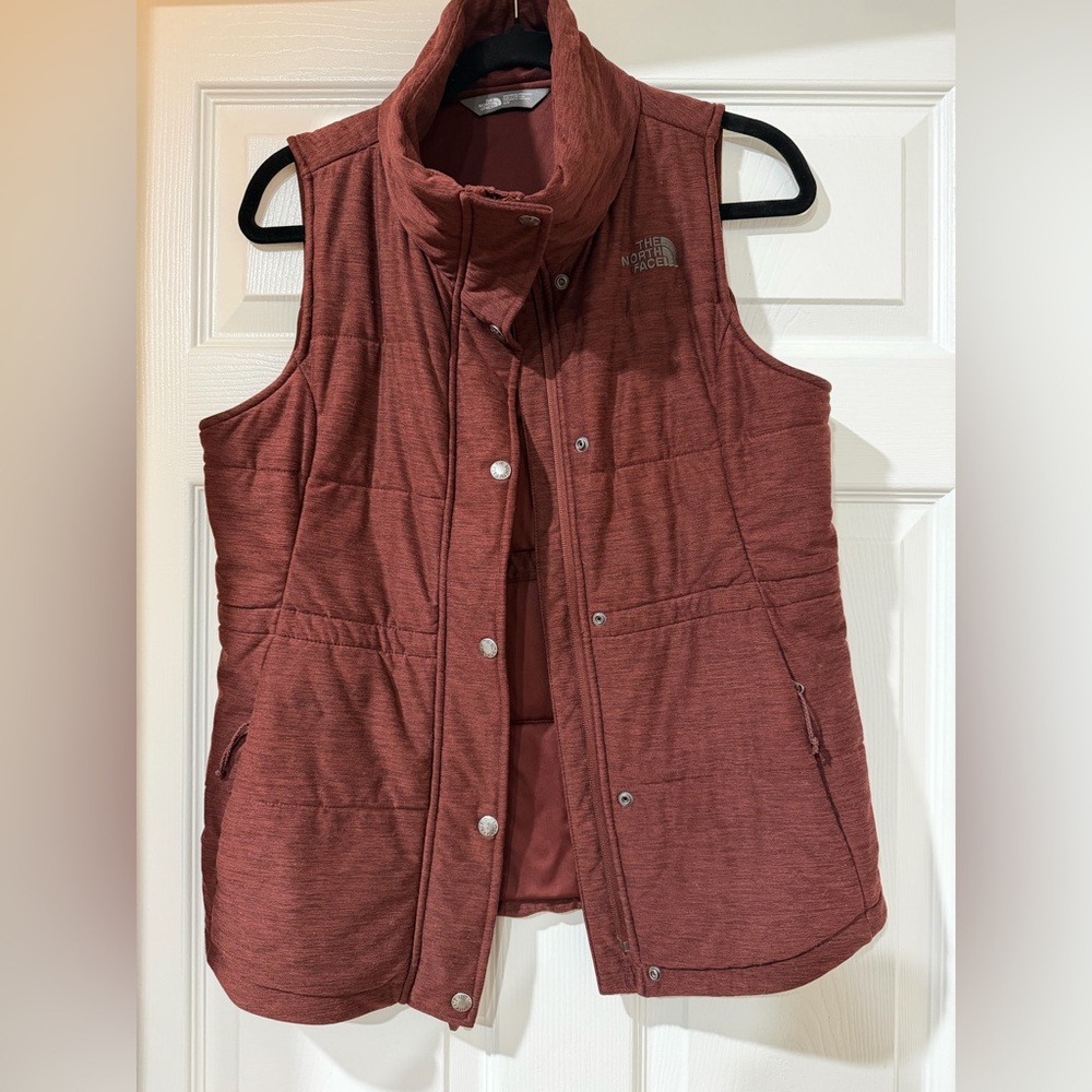 The North Face Women's Vest - Brick Red
